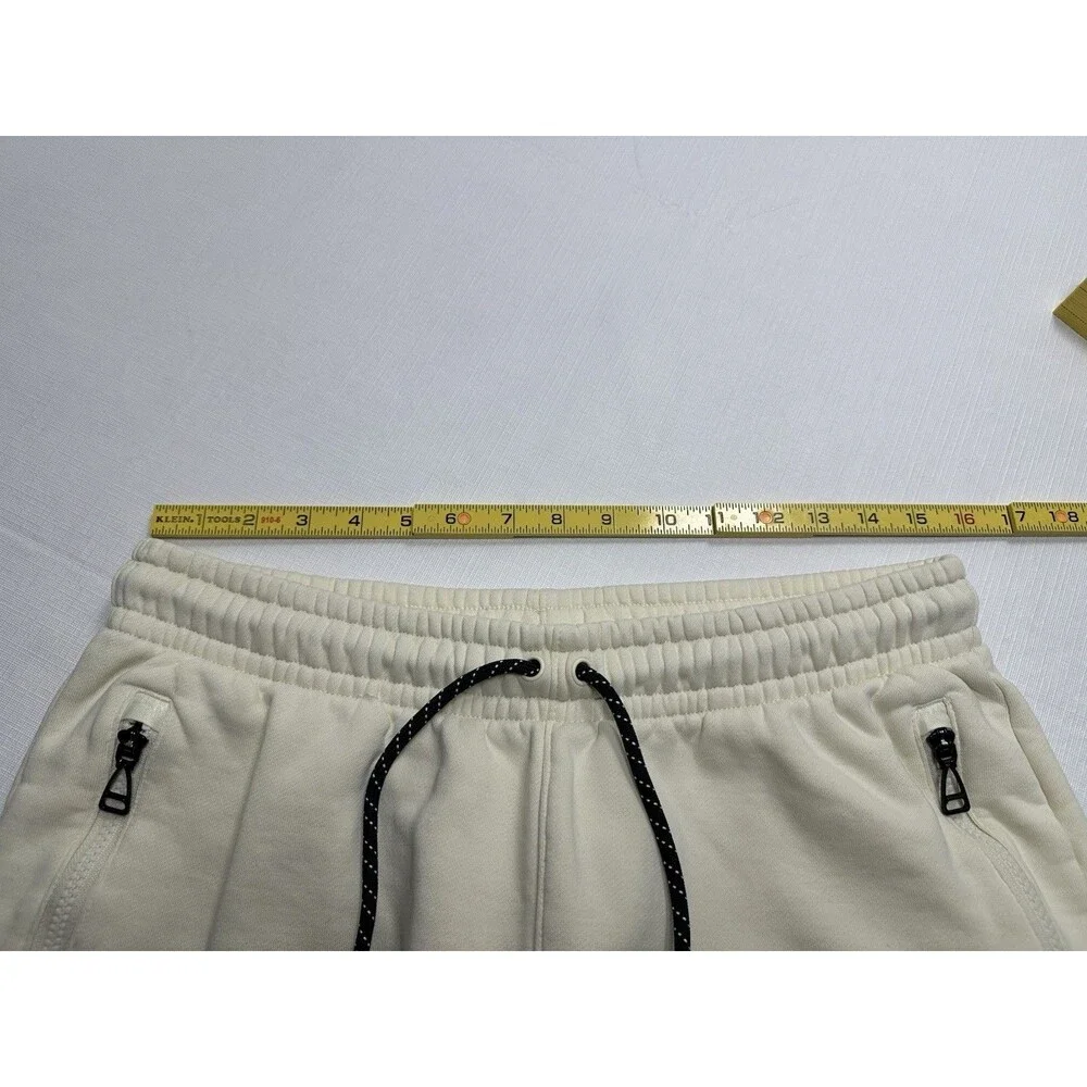 Air Jordan 23 Engineered Fleece Pants 26